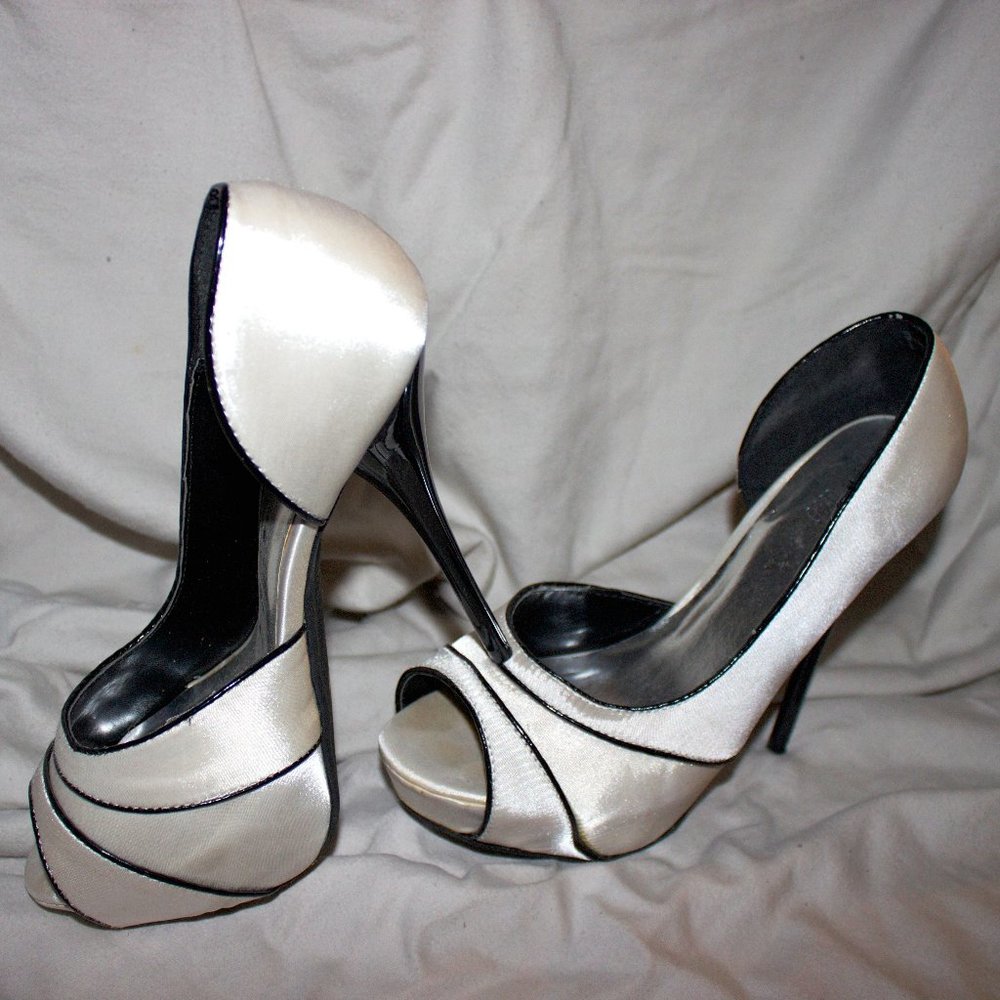 Deb, US 8.5, 8 1/2, White Faux Silk and Black